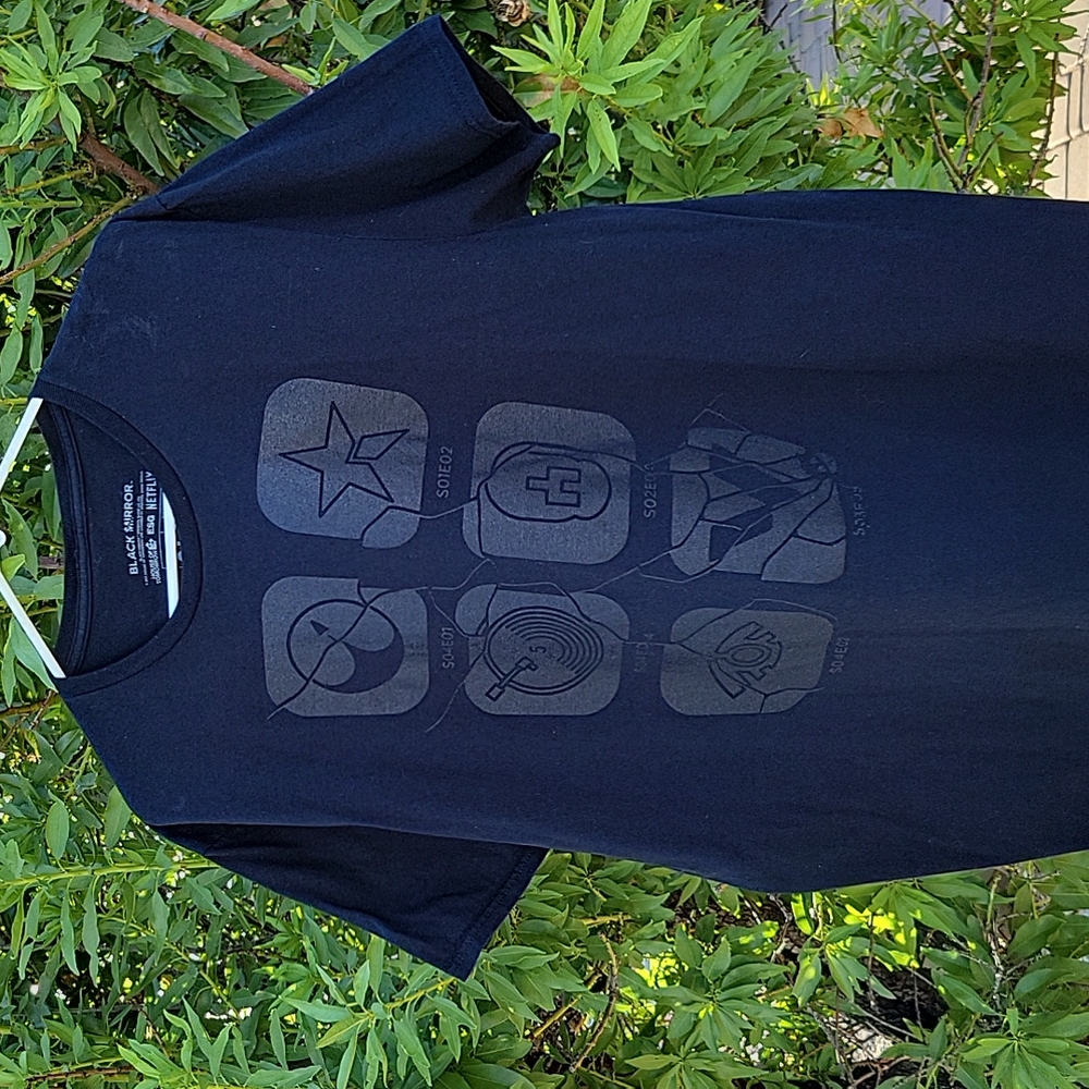 Black Mirror Tshirt